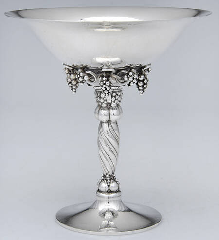 264A (Sterling, Hollowware) Weighted Pedestal Fruit Bowl