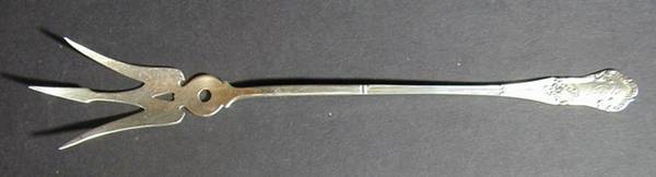 Regent (Sterling, 1892) Large Lettuce Serving Fork