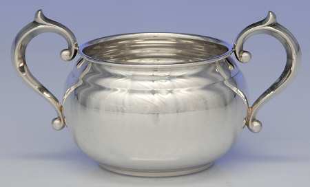 909-910 (Sterling, Hollowware) Mini Open Sugar Bowl