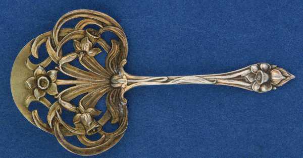 H44 (Sterling) Solid Bon Bon Spoon