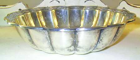 976 (Sterling, Hollowware) Sterling Round Vegetable