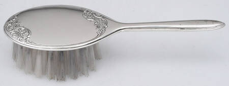 1800 (Sterling, Hollowware) Baby Brush