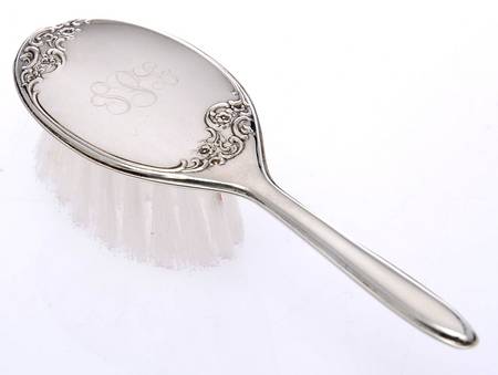 1800 (Sterling, Hollowware) Baby Brush