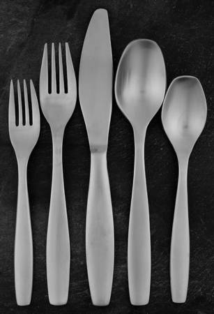 Non-Stop (Stainless) 40 Piece Estate Set