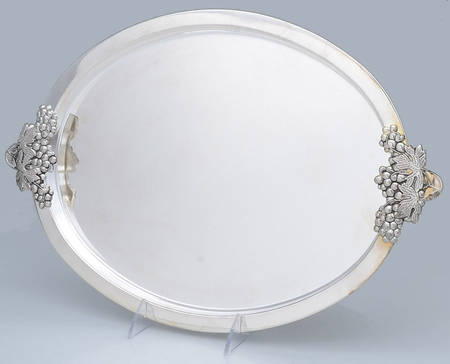 Silverplate Hollowware 17" Oval Serving Platter