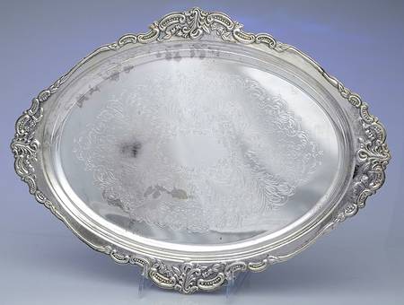 Silverplate Hollowware 16" Oval Serving Platter