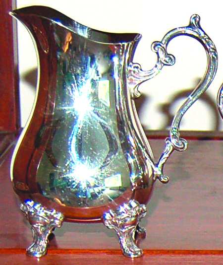 YC1551 (Silverplate, Hollowware) Creamer