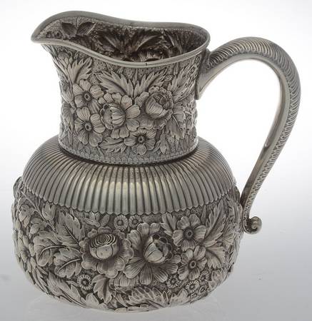 Repousse Chased (Sterilng, Hollowware) 64 Oz Water Pitcher