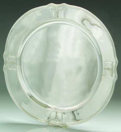 Y325 (Silverplate, Hollowware) 14" Round Tray