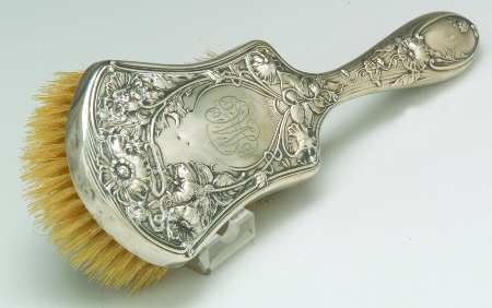 C962 (Sterling, Hollowware) Hair Brush