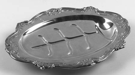 Chantilly (Slvp, Hollowware, Newer) Small Plated Footed Meat Platter with Well