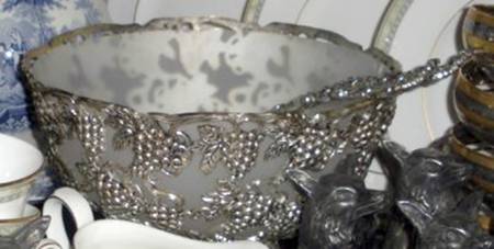 Grape (Silverplate, Hollowware) Punch Bowl and Ladle