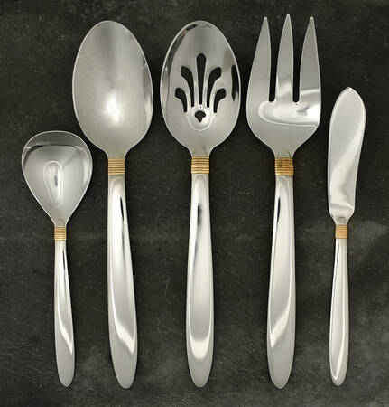 Narragansett Gold (Stnls, No Wings) 5 Piece Hostess Set