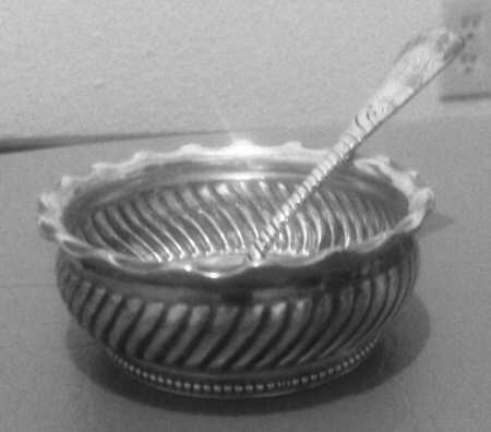 Colonial (Sterling, 1885, Hollowware) Open Master Salt with Spoon