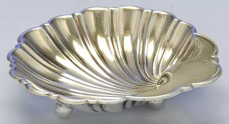 10A (Sterling, Hollowware) 5" Shell Shape Bon Bon