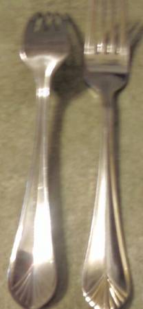 Gia24 (Stainless, Gold Accent) Fork