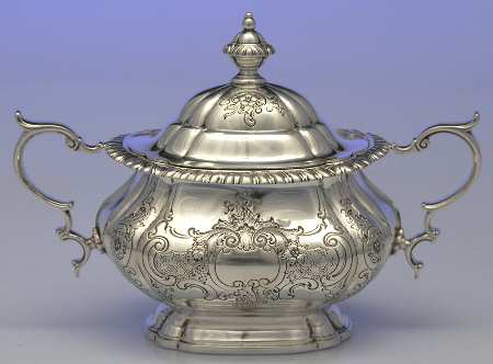 English Gadroon-Gadroon (Strl, Hlwr, Scrls&Flrs) Sugar Bowl & Lid
