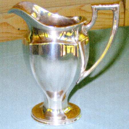 Y202 (Silverplate, Hollowware) Creamer