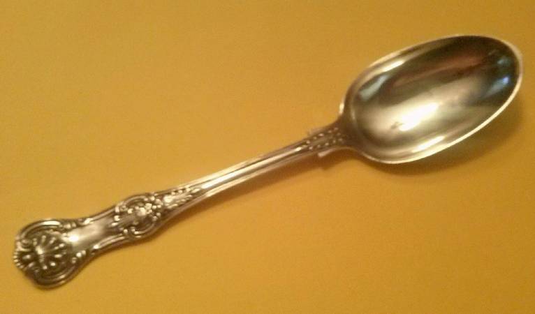 Queens (Sterling) Solid Serving Spoon