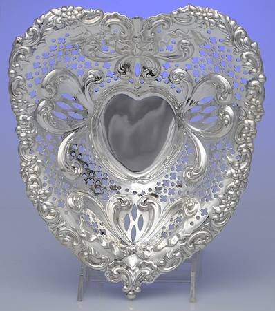966 (Sterling, Hollowware) 9" Heart Shape Bowl