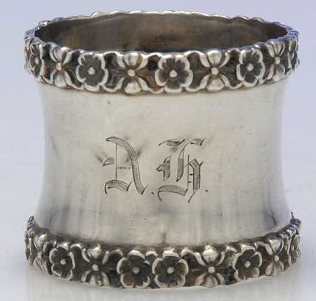 B1975 (Sterling, Hollowware) Napkin Ring