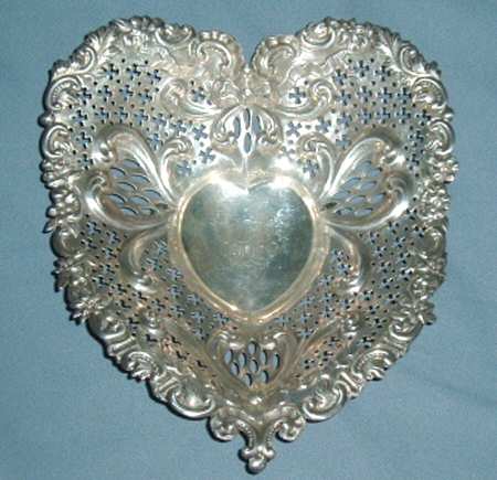 A4312 (Sterling, Hollowware) Sterling Bon Bon Heart Bowl