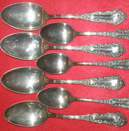 G2M1 (Silverplate) Place/Oval Soup Spoon