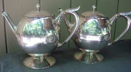 0100 (Silverplate, Hollowware) Teapot