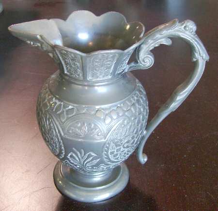 1610 (Silverplate, Hollowware) Creamer