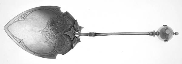 Ball (Sterling) Large Solid Bright Cut Pie Knife