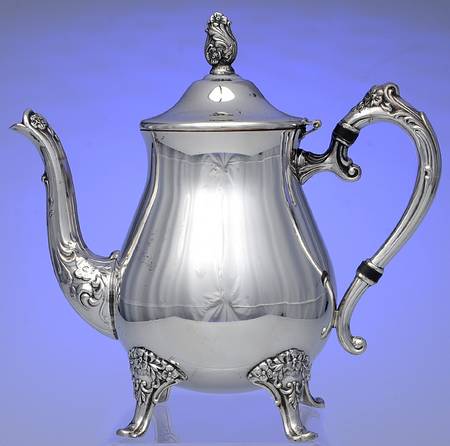 GS152 (Silverplate, Hollowware) Teapot