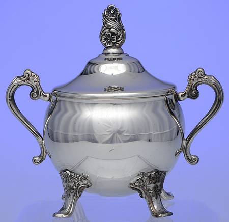 GS152 (Silverplate, Hollowware) Sugar Bowl & Lid