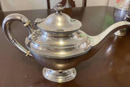 01150 (Silverplate, Hollowware) Teapot