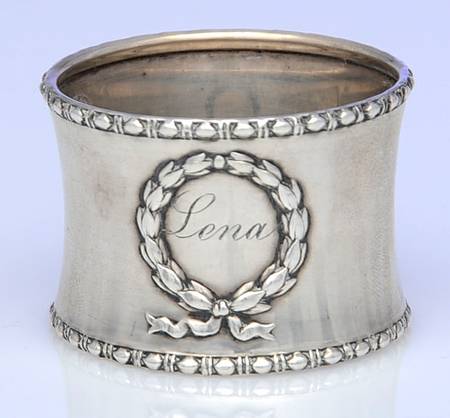 Wreath (Sterling, Hollowware) Napkin Ring
