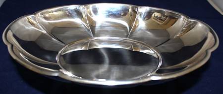 43320 (Sterling, Hollowware) 11" Scalloped Serving Bowl