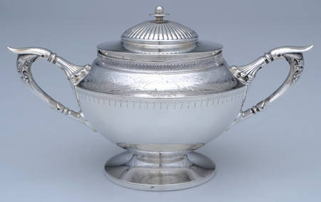 550E (Sterling, Hollowware) Sugar Bowl & Lid