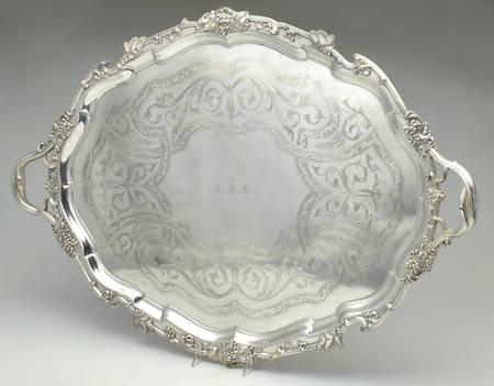 GGY3 (Coin, Hollowware) 28" Complimentary Silverplate Waiter Tray