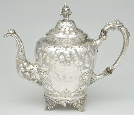 GGY3 (Coin, Hollowware) Teapot