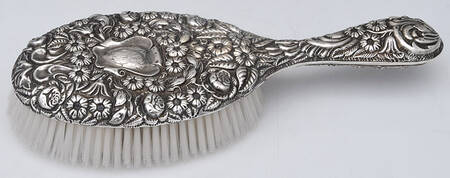GNH3 (Sterling, Hollowware) Hair Brush