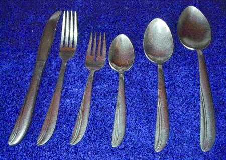 HUS20 (STAINLESS) 5 Piece Place Setting
