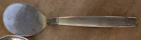Silver Thread (Sterling) Small Tomato Server,  Solid Piece