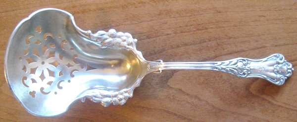 Monarque (Sterling) Bon Bon Scoop