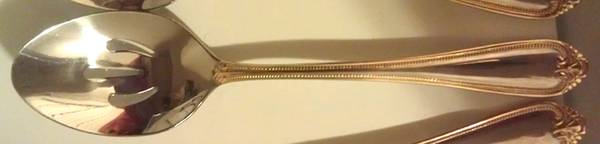 HSV140 (Stainless, Gold Accents) Pierced Tablespoon (Serving Spoon)