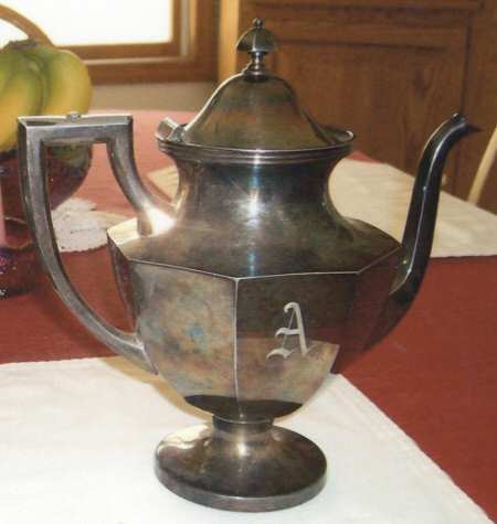 12258 (Silverplate, Hollowware) Silverplate Coffee Pot