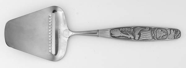 Hovdingtinn (Pewter) Cheese Plane with Stainless Plane