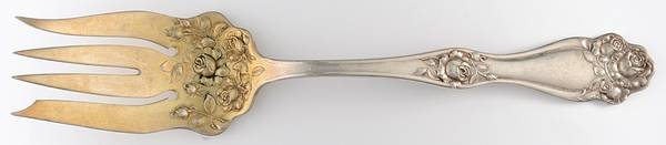 American Beauty Rose (Silverplate, 1909, s) Medium Solid Cold Meat Serving Fork
