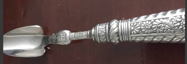 Assyrian Head (Silverplate, 1886) Cheese Scoop with Silverplate Scoop