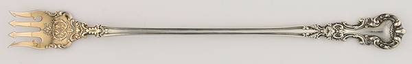 Avalon (Sterling, 1900) Long Handle Pickle/Olive Fork
