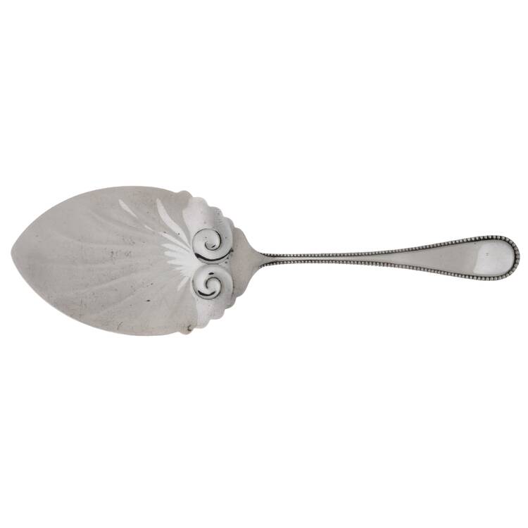 Beaded (Silverplate, 1910) Large Solid Pie Knife