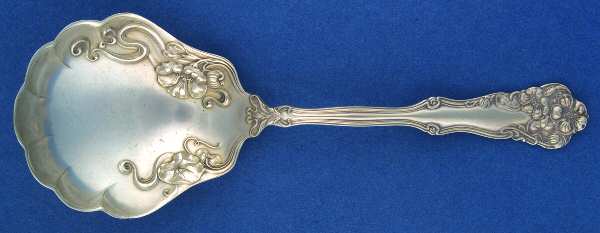 Berwick (Silverplate, 1904) Solid Shell Berry/Casserole Spoon
